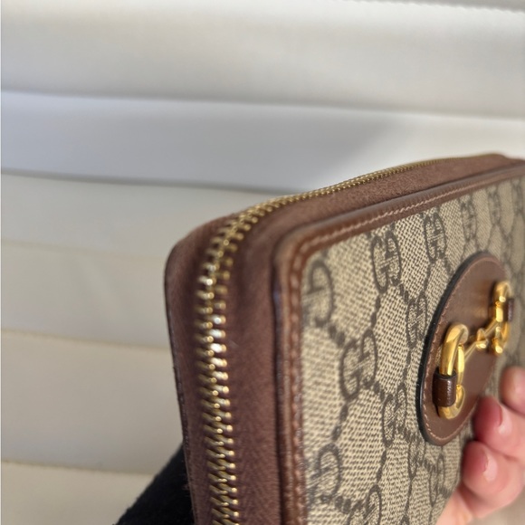 Gucci Brown and Gold Wallet - Picture 4 of 11